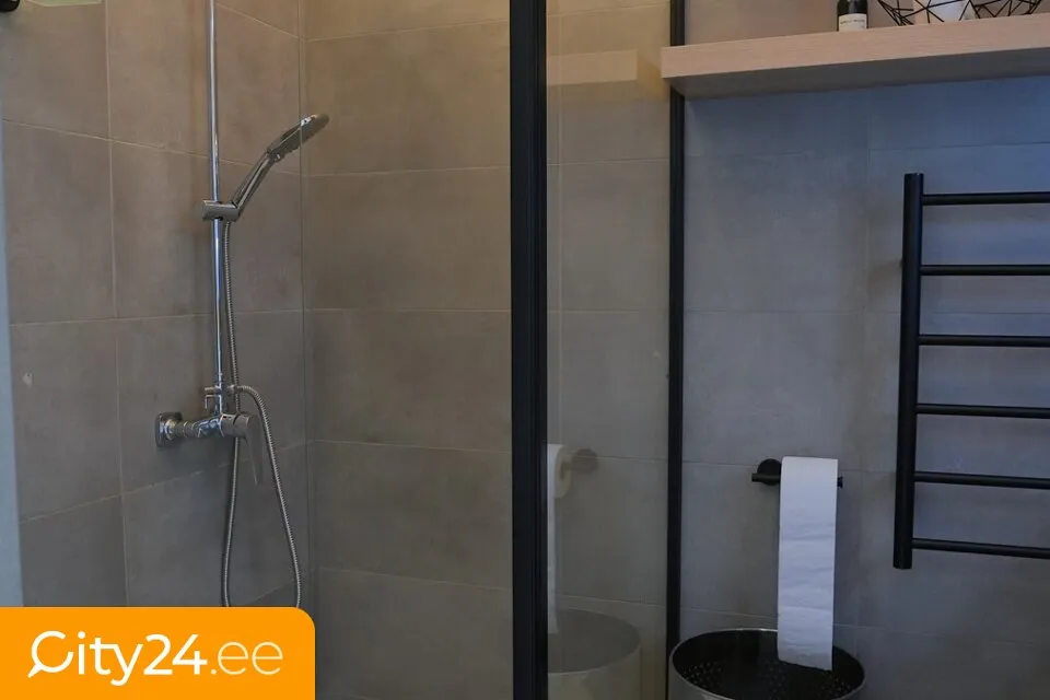 Salles de bain - 3-Bedroom Apartment with River View in Riga