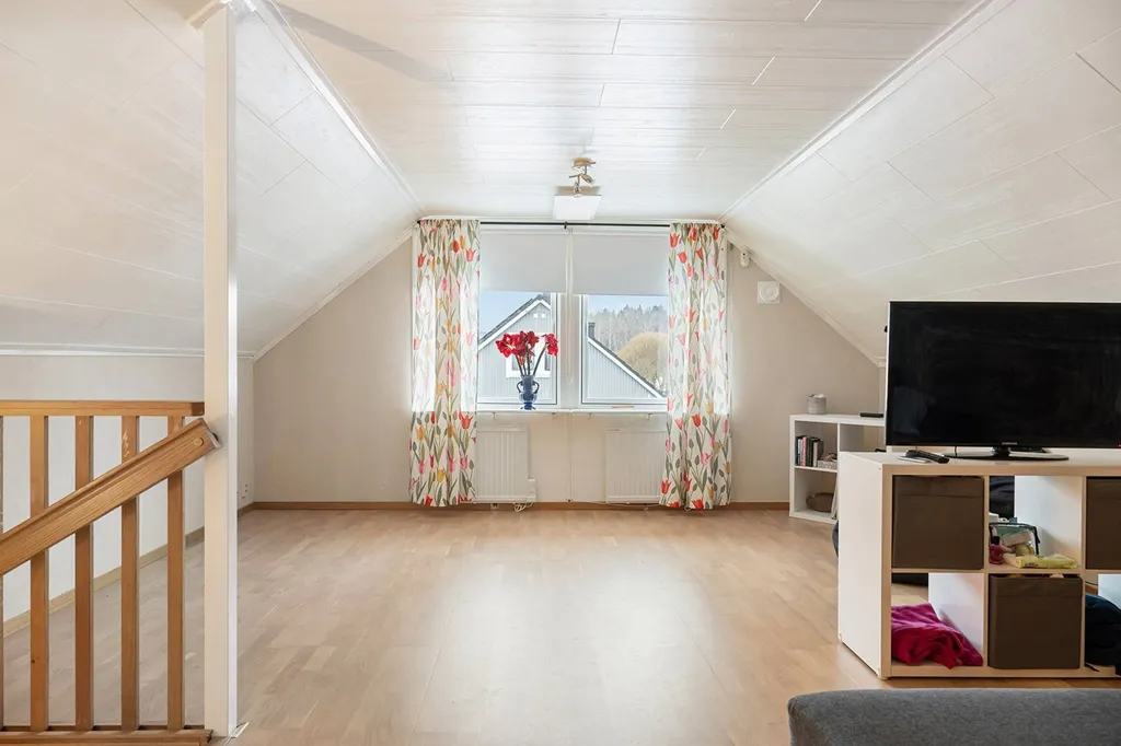 Pièces - Generous Villa with Solar Panels in Strömtorp