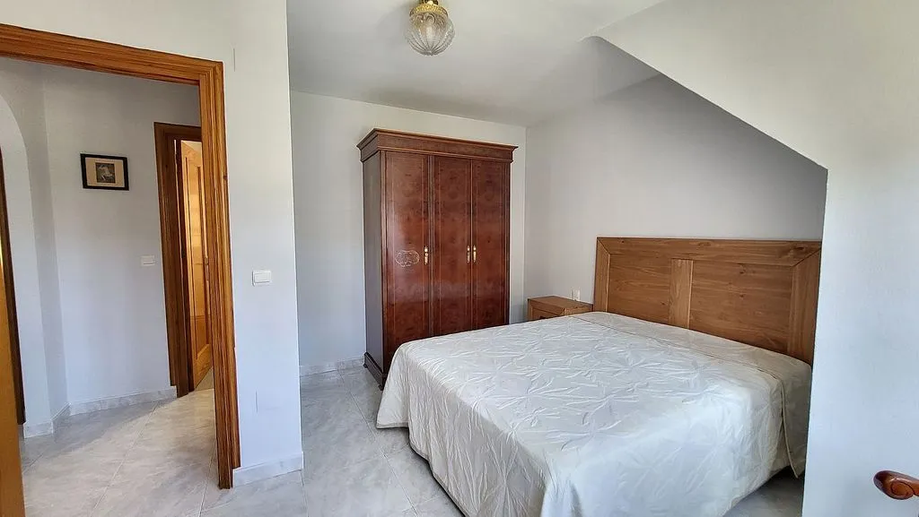 Chambres - Penthouse with Terrace in Perchel Norte