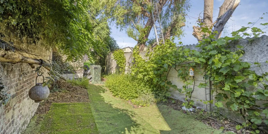 Jardin - Propriété Commerciale Mixte avec Jardin à Tienen