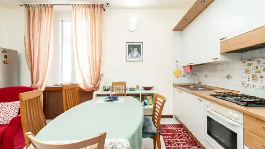 Sala da pranzo - Two-Bedroom Apartment with Loft in Milan