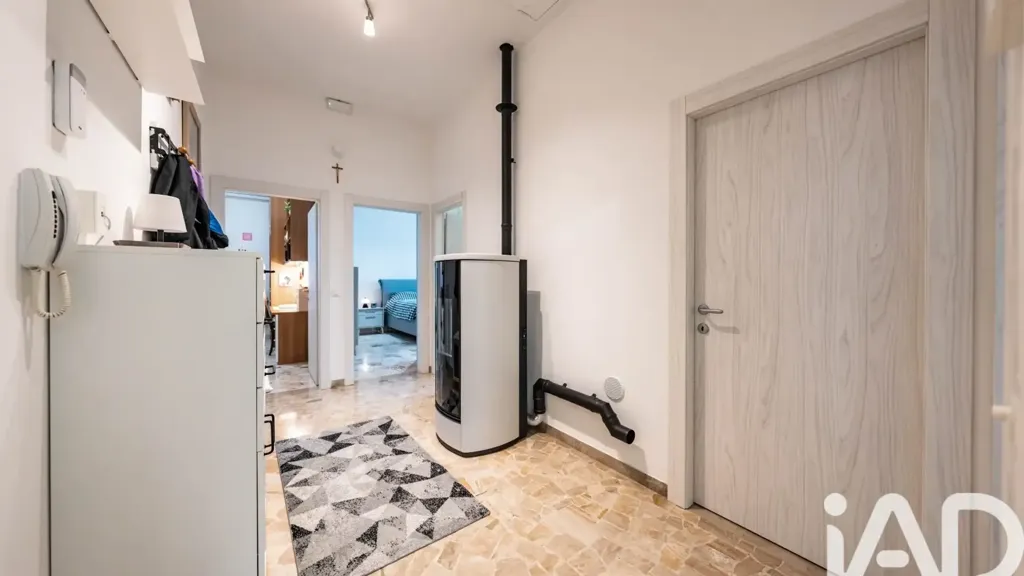 Ingresso - Spacious Apartment with Balcony in Tresignana