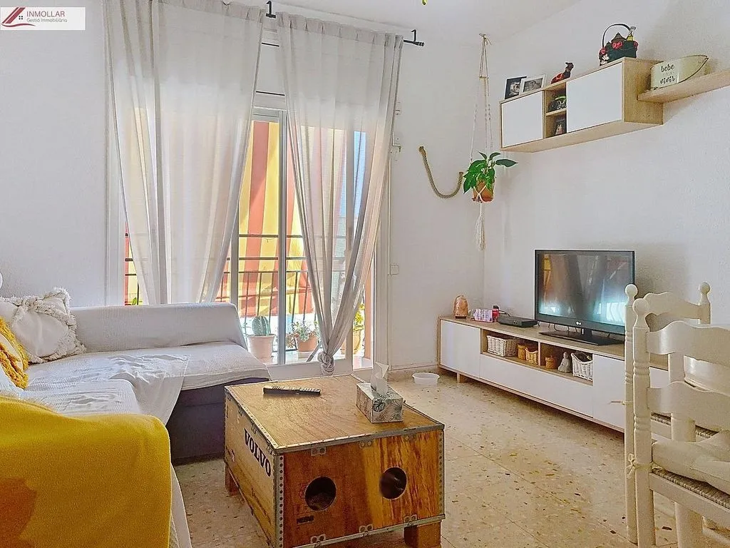 Séjour - Penthouse with Balcony in Les Roquetes Centre
