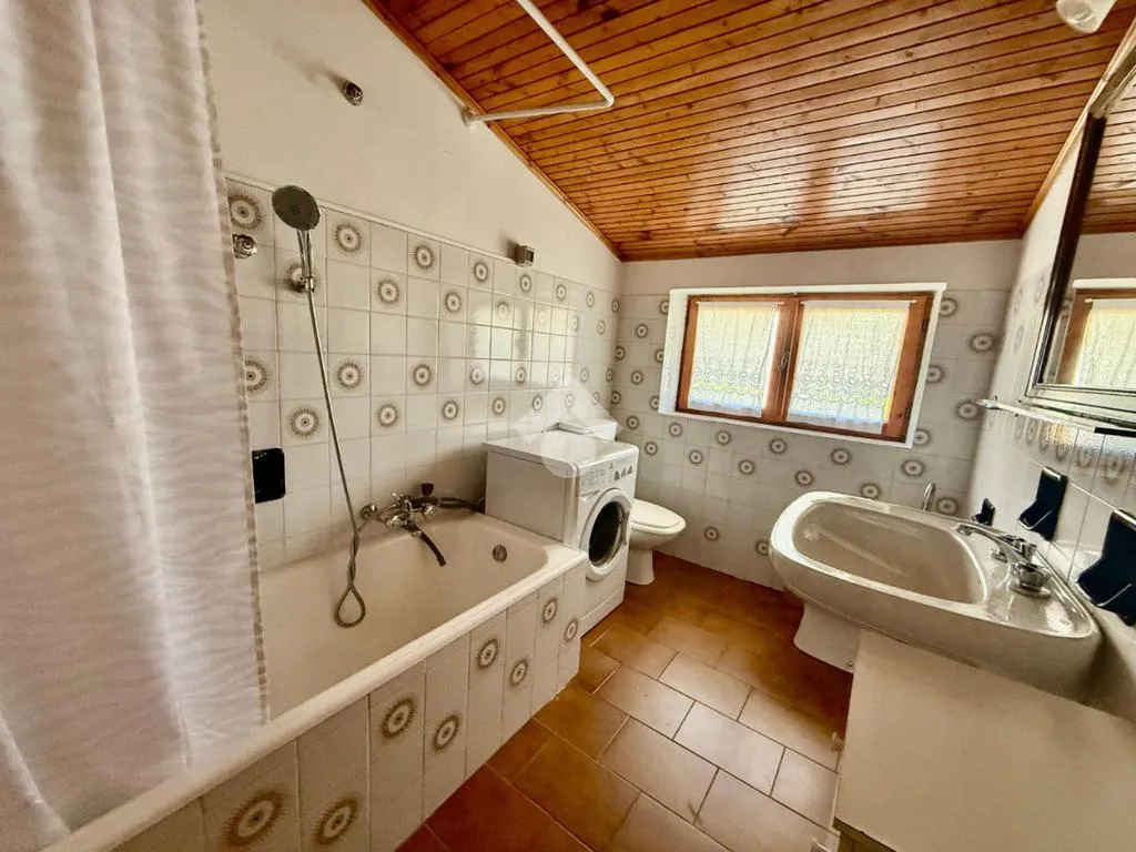 Vannitoad - Trilocale with Balcony in Vezza d'Oglio
