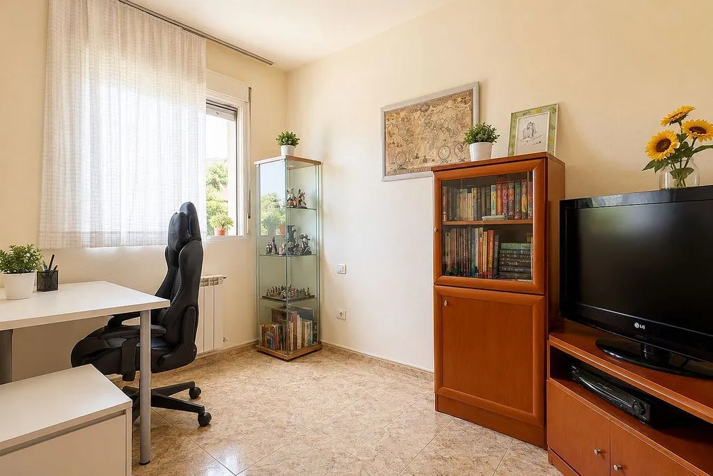 Bureau - Chalet with Pool in Batres