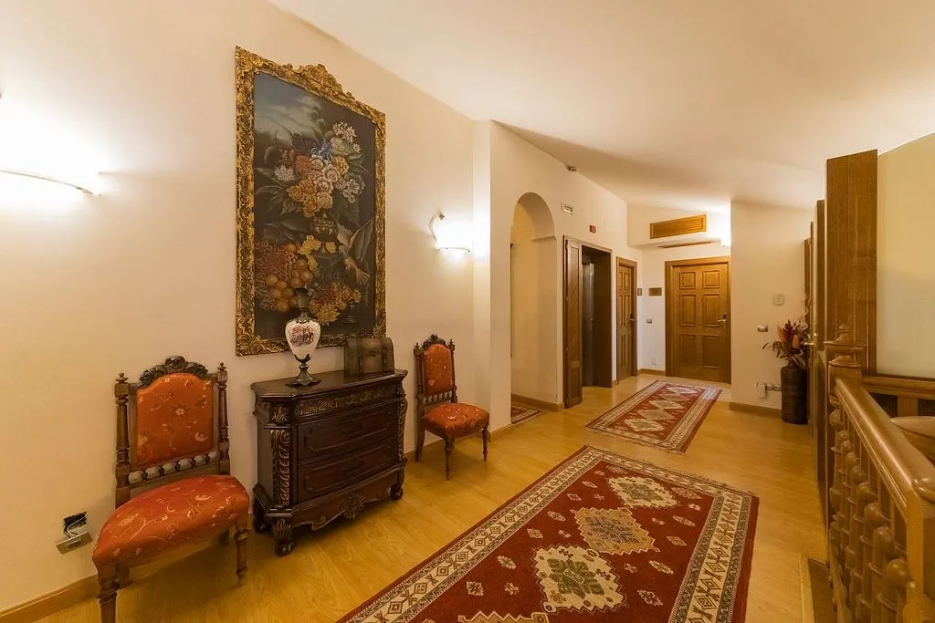 Entrée - Hotel Chalet with Pool in Olite
