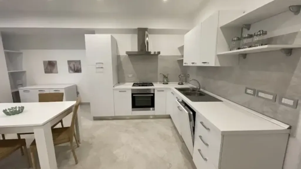 Köök - Luxury Seafront Apartment in Diamante