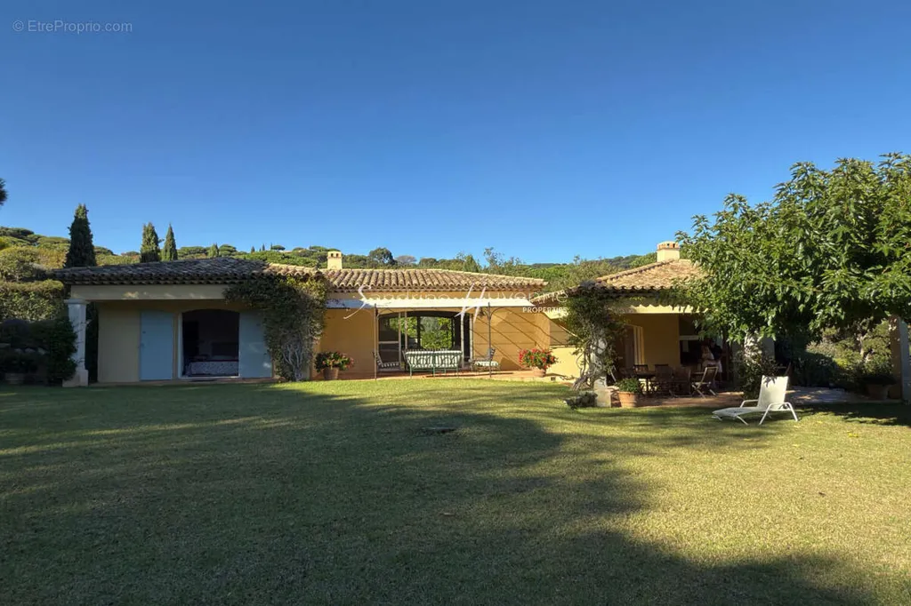 Jardin - Villa Provençale avec Piscine à La Croix-Valmer
