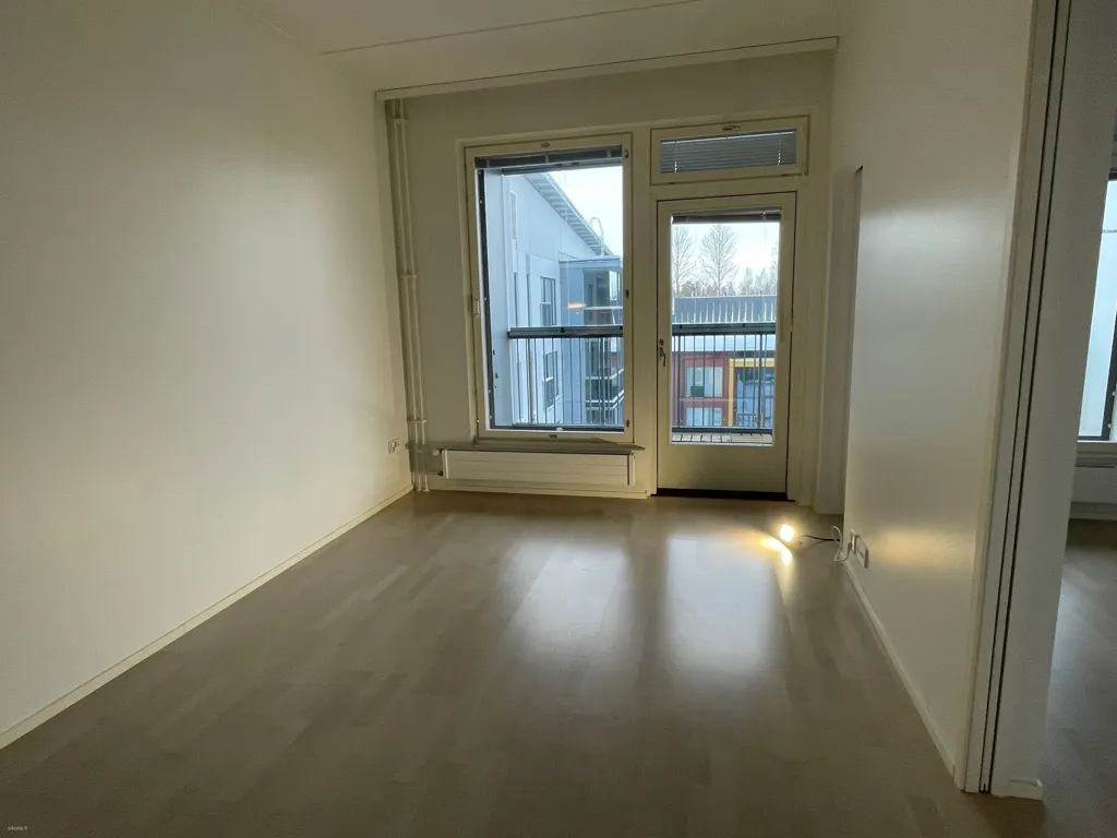 Pièces - Bright Apartment with Balcony in Kivistö, Vantaa