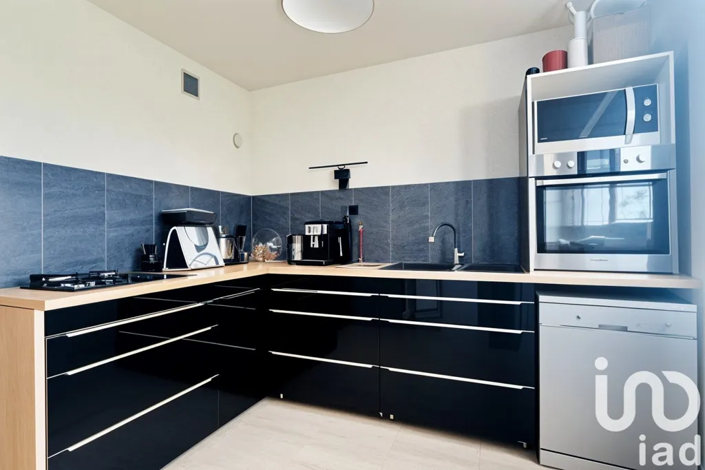 Köök - Bright Apartment with Balcony in Blois