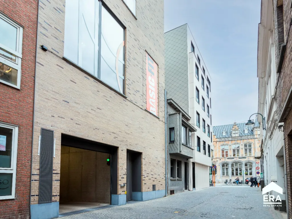 Esterno - Parking Space in Centre Roeselare