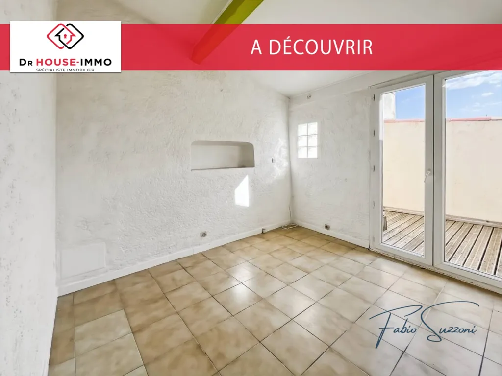Pièces - Appartement Duplex avec Terrasse en Centre-Village à Gareoult