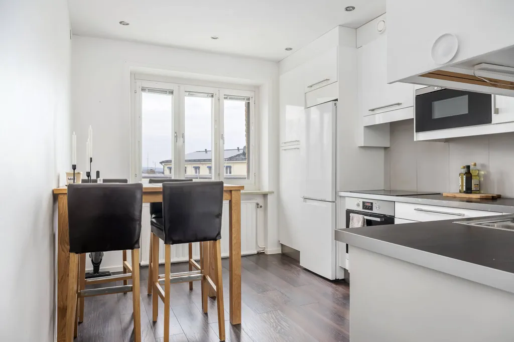 Cuisine - Modern Flat with Balcony in Norrköping