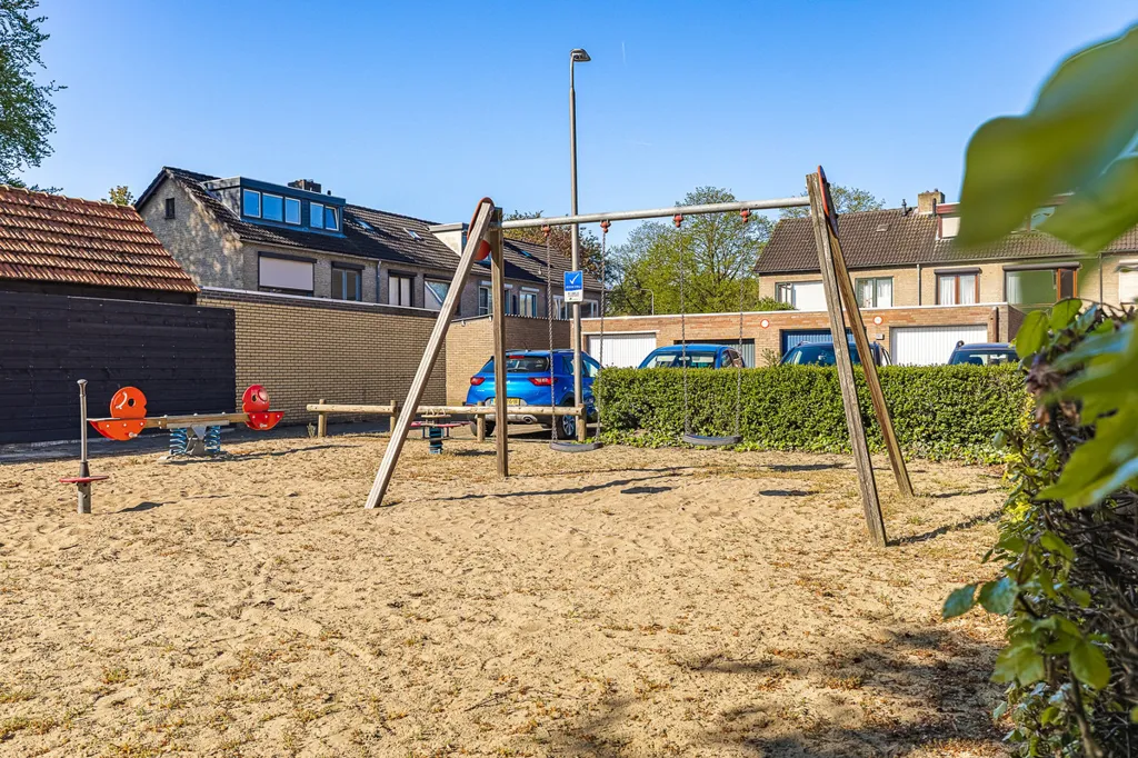 Garden - Twin-Storey House with Garage in Zundert