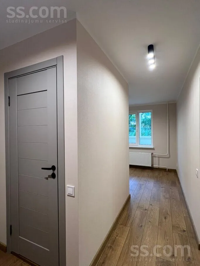 Esik - Flat with Modern Amenities in Pļavnieki, Riga