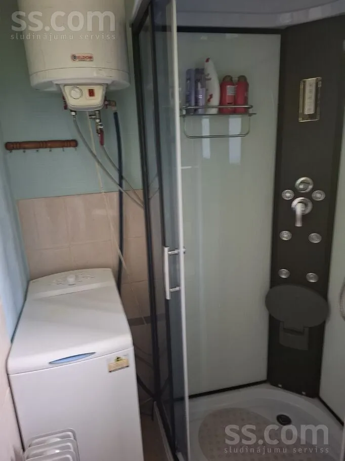 Salles de bain - Two-Bedroom Apartment with Balcony in Balvi