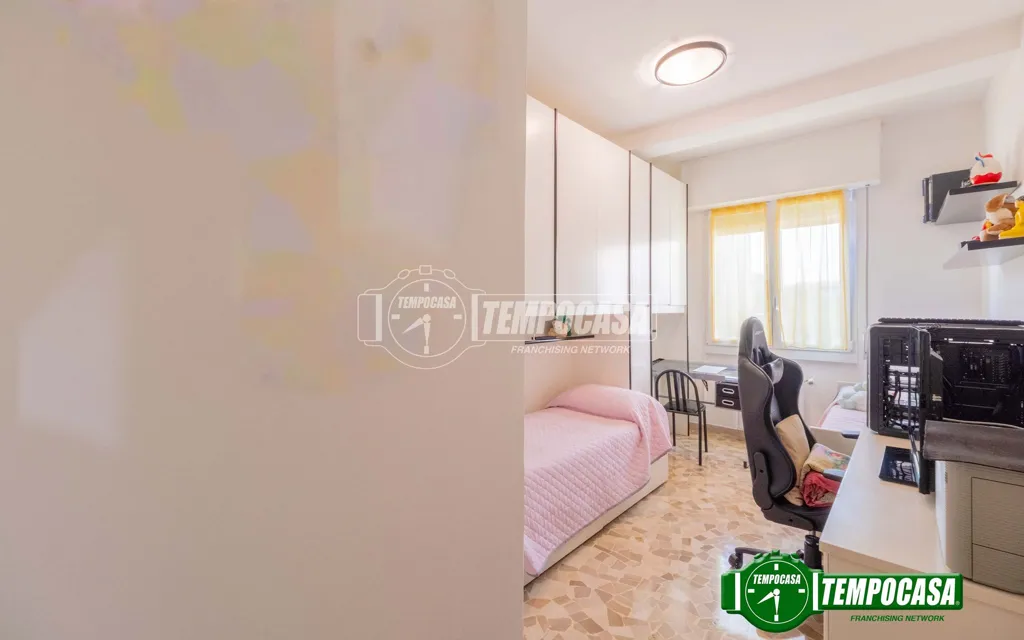 Chambres - Rear-Accessed 2-Bedroom Flat in Milan