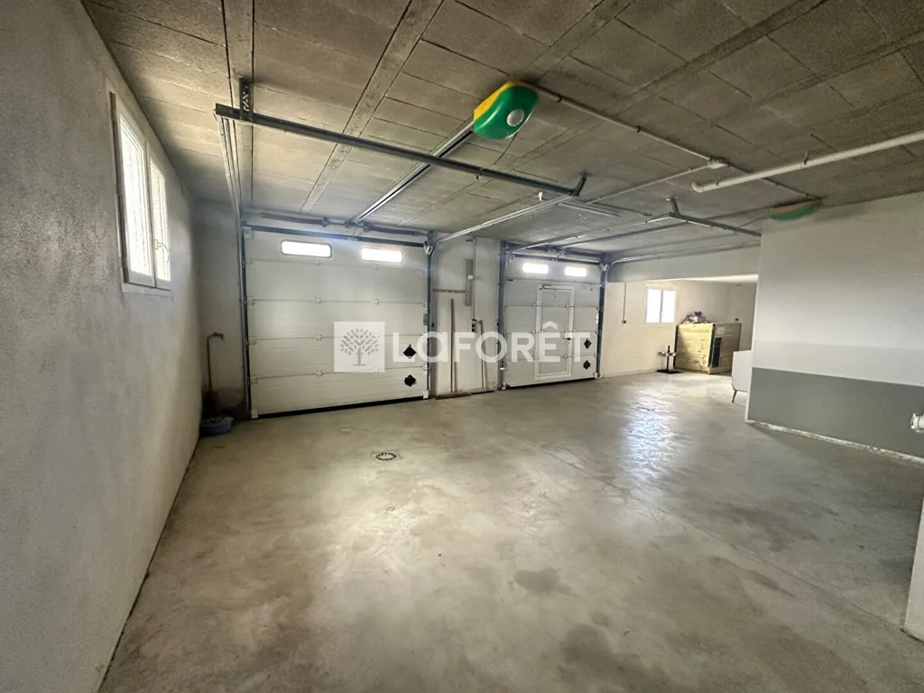 garage