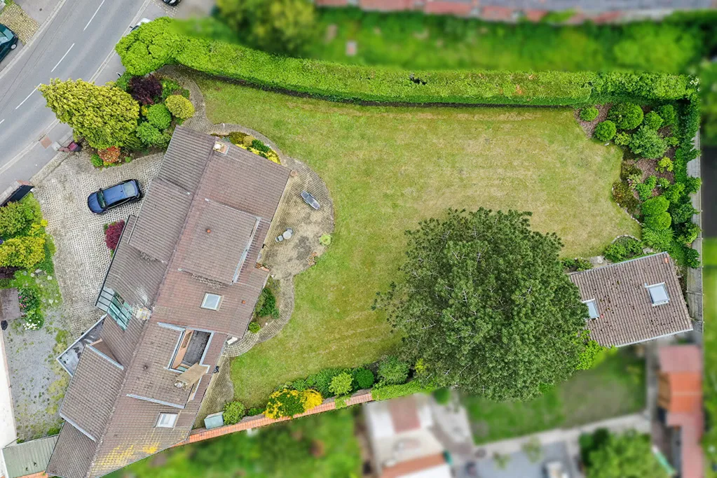 Vue aérienne - Maison d'Architecte avec Jardin à Brillon