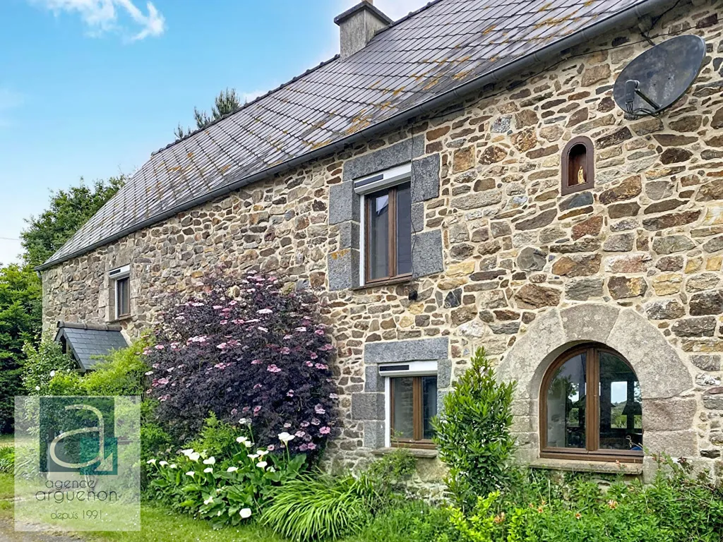 Extérieur - Maison de Charme avec Jardin à Broons