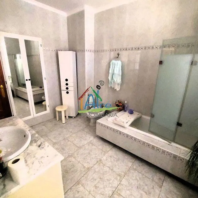 Salles de bain - Corner Chalet with Two Entrances in Cala, Huelva