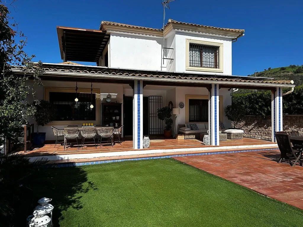 Terrasse - Chalet with Pool and Terrace in Alcolea
