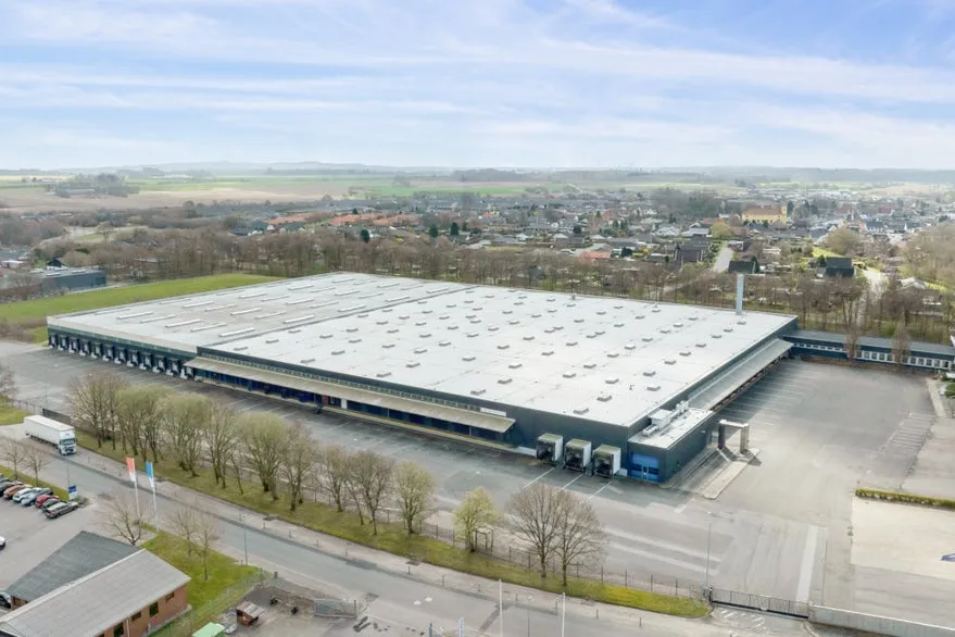 Rooms - Warehouse with 12 Gates in Kolding South
