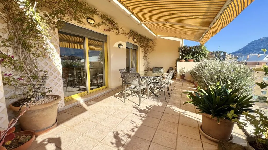 Terrasse - Luxury Penthouse with Rooftop Pool in Denia