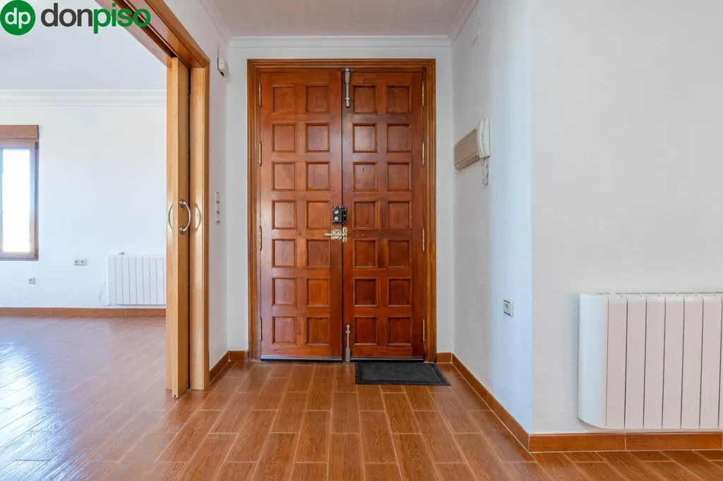 hallway_entrance