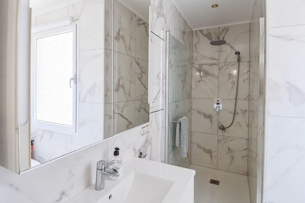 Bagni - Penthouse with Sea View in Loma Dos