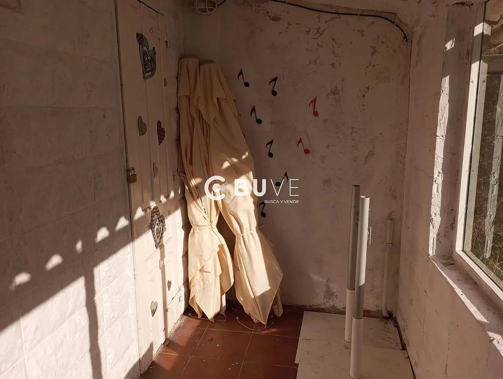 Aed - House with Pub in Pousadoiro, Ortigueira