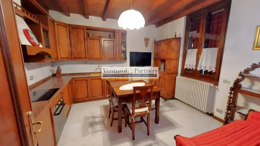 Salle à manger - Liberty Villa with Terraces in Brescia