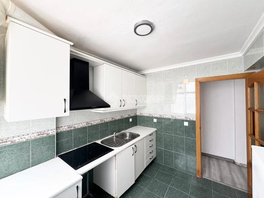 Köök - Apartment with Balcony in Almería