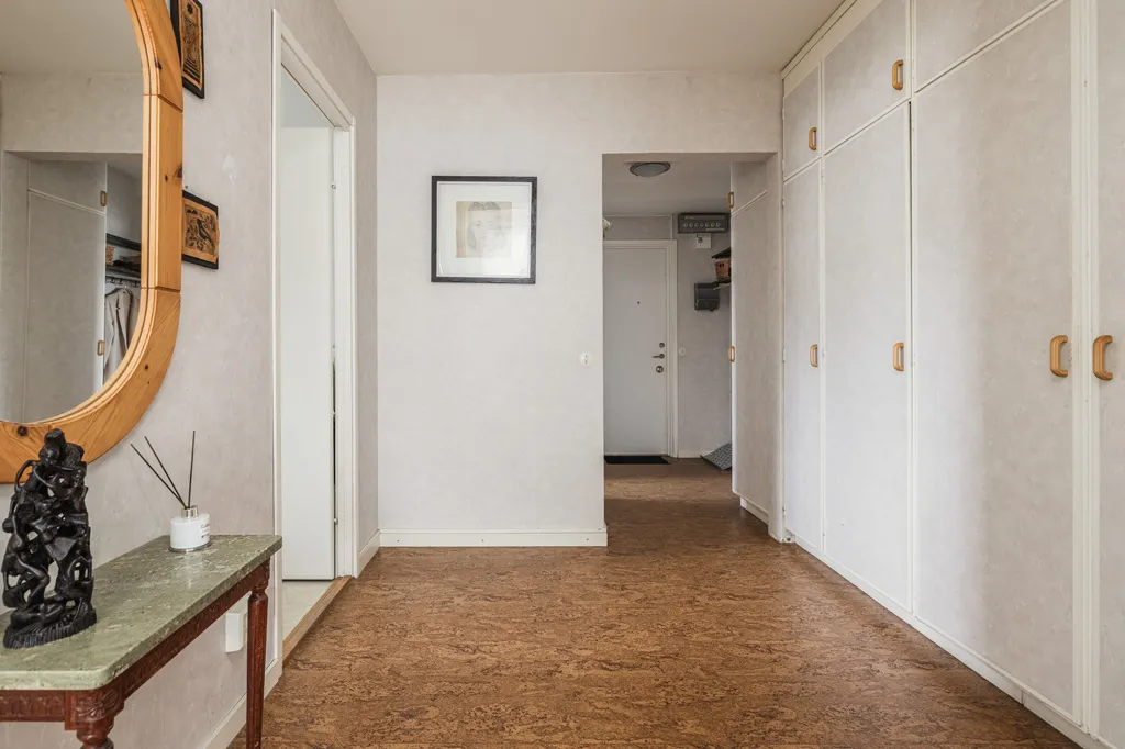 Esik - Apartment with Green Terrace in Sundsvall