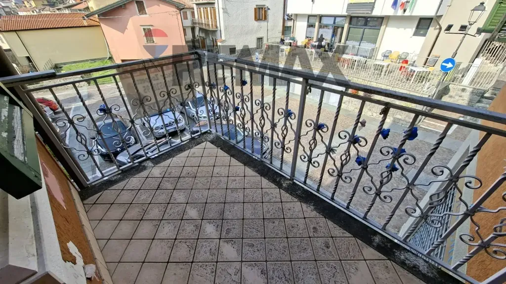 Balcone - Appartamento al piano terra con balcone nel centro storico di Ranzanico