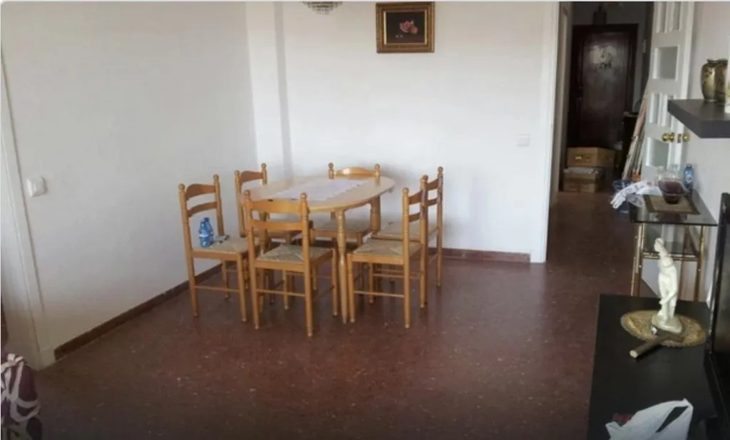 Söögituba - South-Facing Flat with Sea Views in Torremolinos