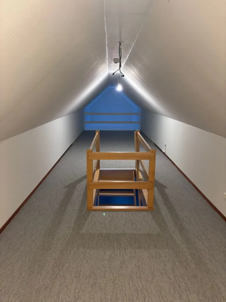 Toad - Spacious Loft with Elevator in Destelberg