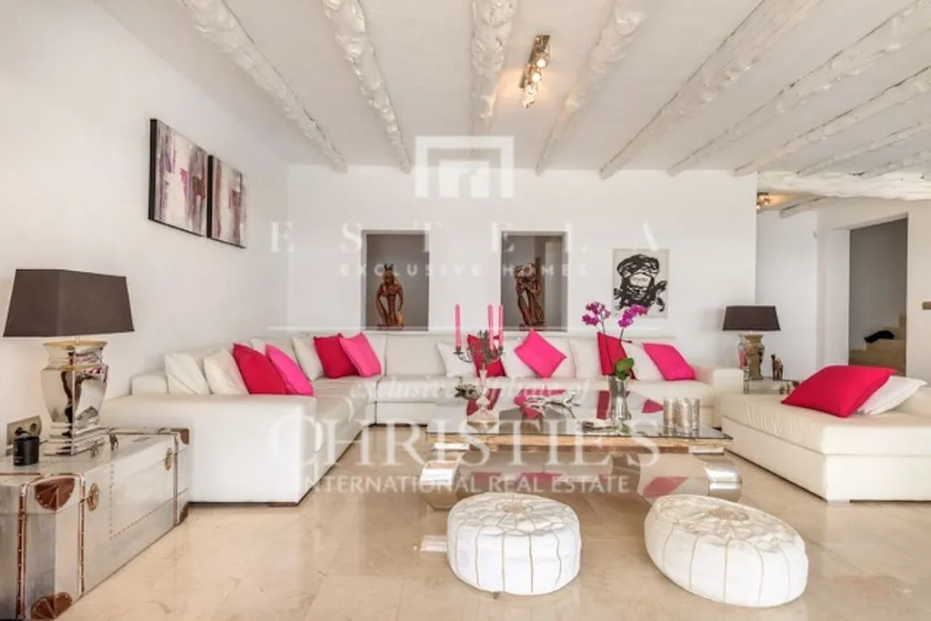 Séjour - Modern Villa with Sea View in Es Cubells