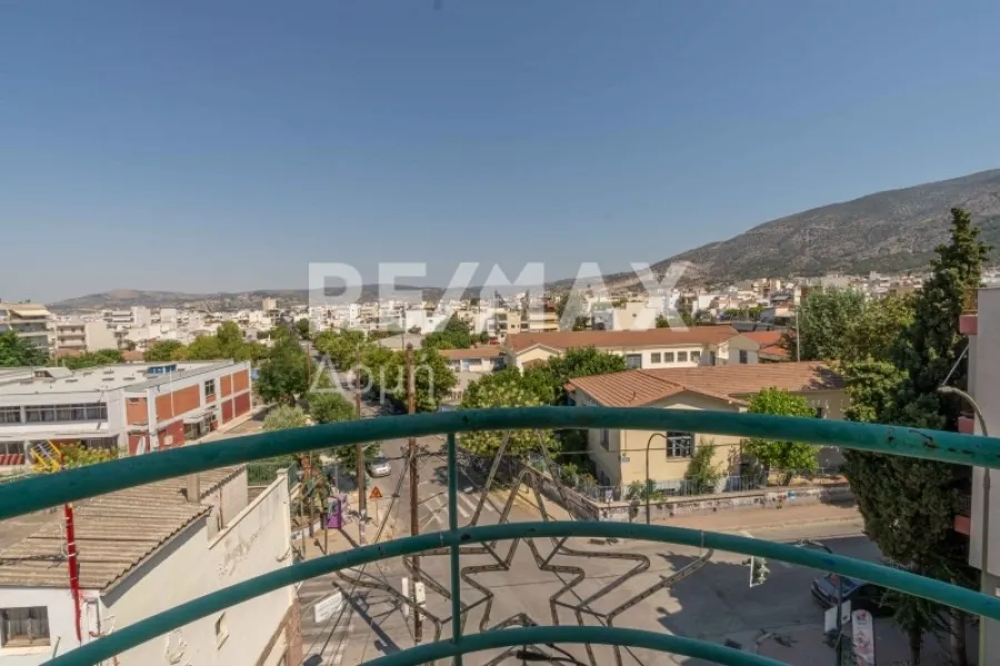 Balcon - Corner Shop with Excellent Exposure in Volos
