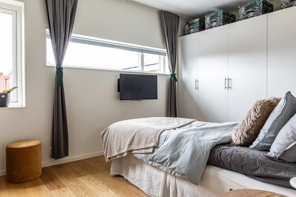 Bedrooms - Corner 4th Floor Flat with Balcony in Odensala