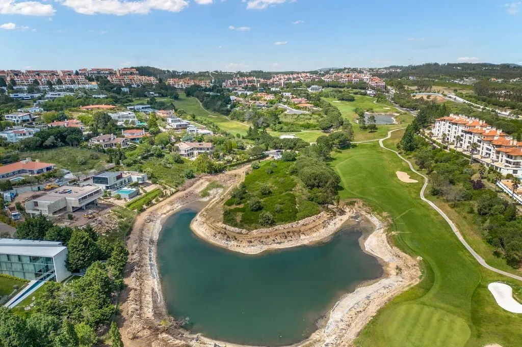 Vue aérienne - Development Land with Golf View in Belas Clube de Campo