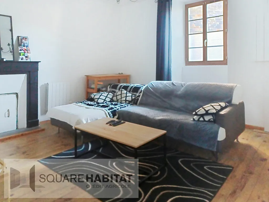 Séjour - Maison en Pierre avec Cour à Val D'Anast