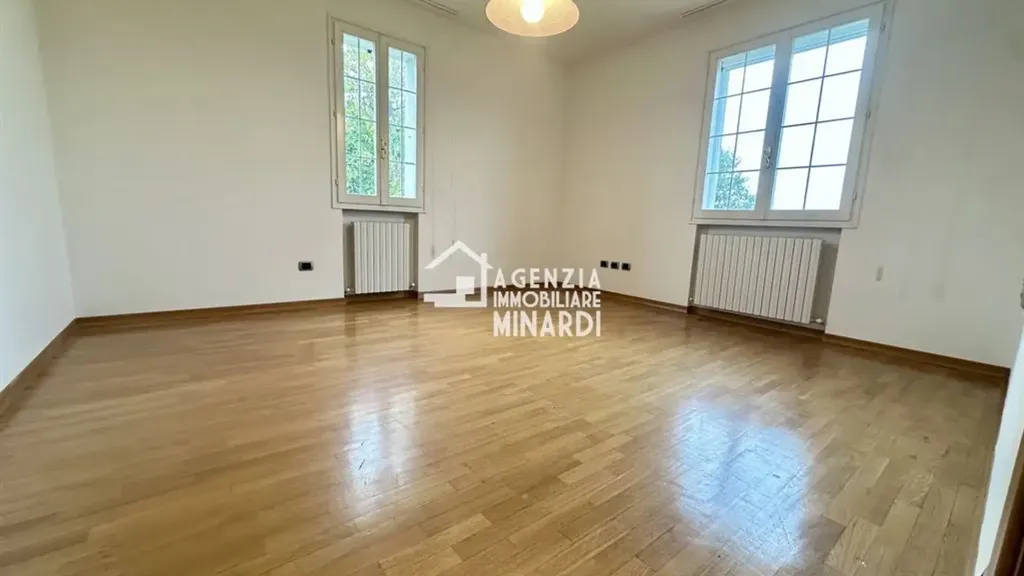 Elutuba - Independent House with Garden in Faenza