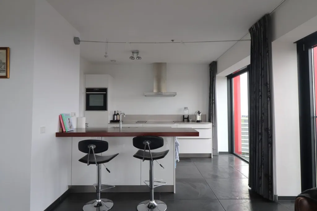 Kitchen - Furnished Apartment with City View in Rotterdam