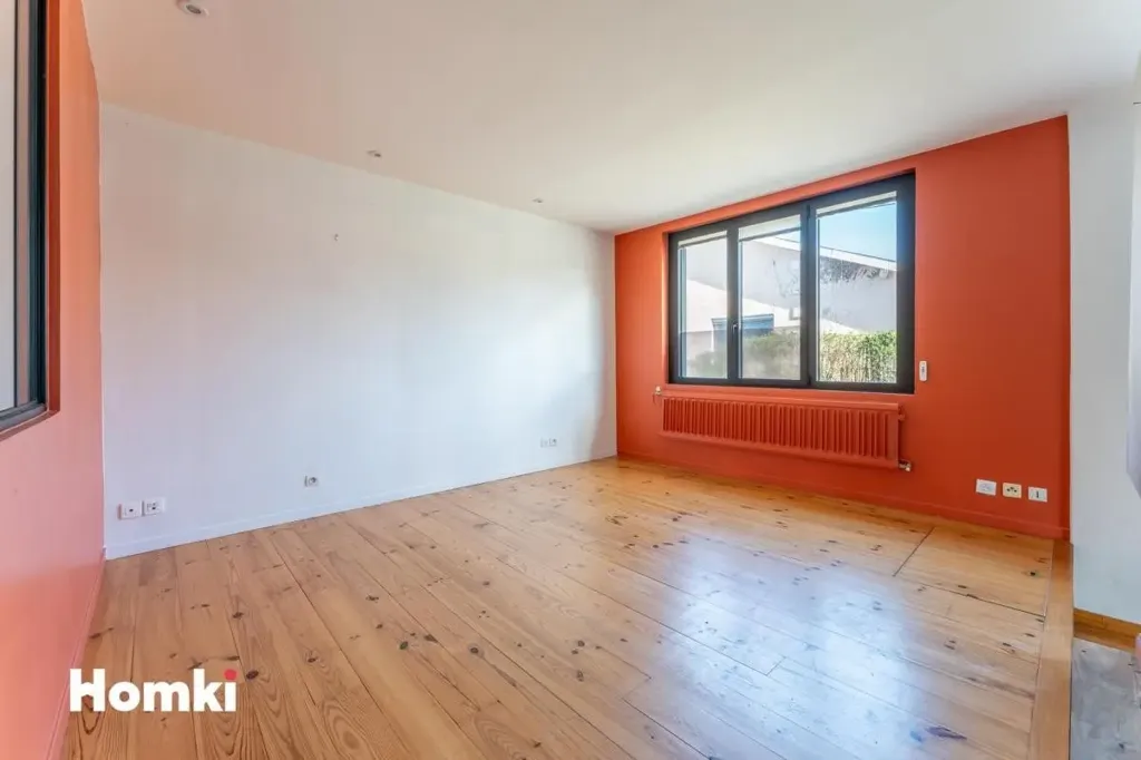 Toad - Villa with Pool in Pessac