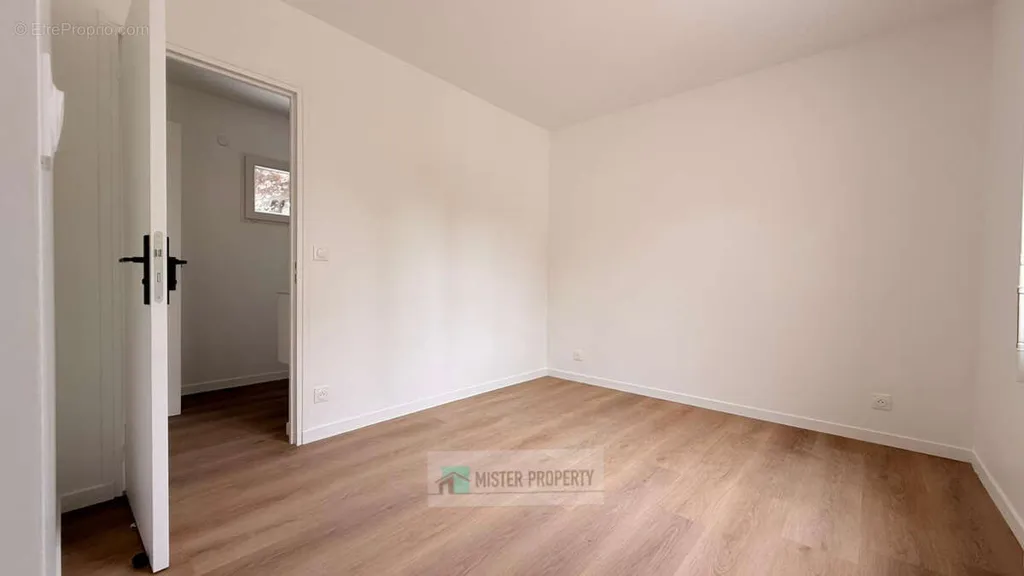 other_room