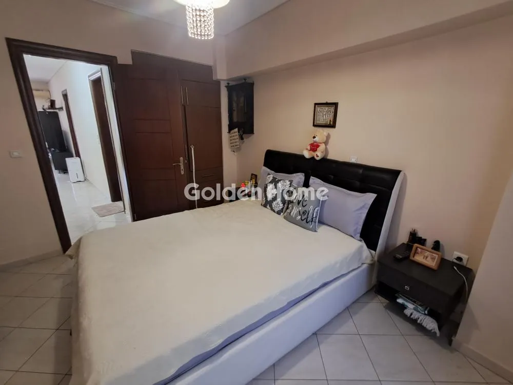 Magamistoad - Apartment with Sea View in Perama Centre