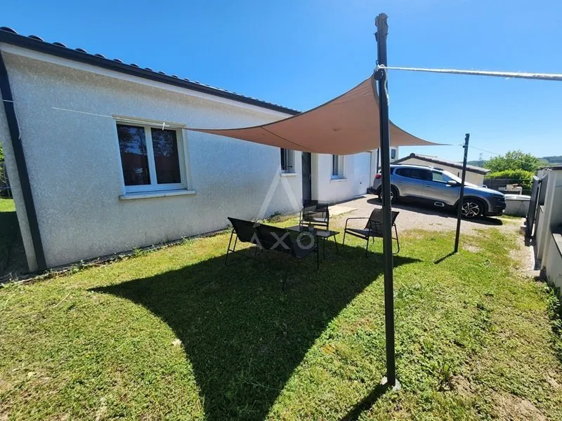 Terrasse - Villa de Plain-pied avec Terrasse à Gragnague