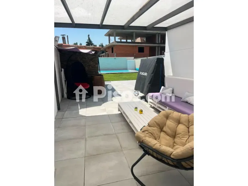Terrass - Semi-detached House with Pool in Villamayor