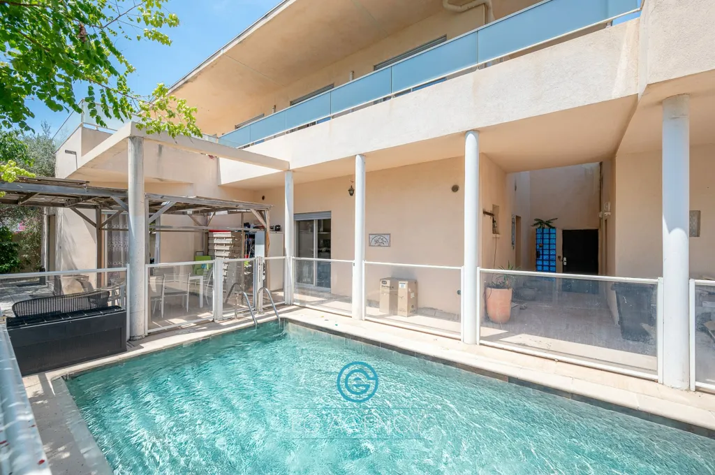 Bassein - Luxury House with Pool in Marseille